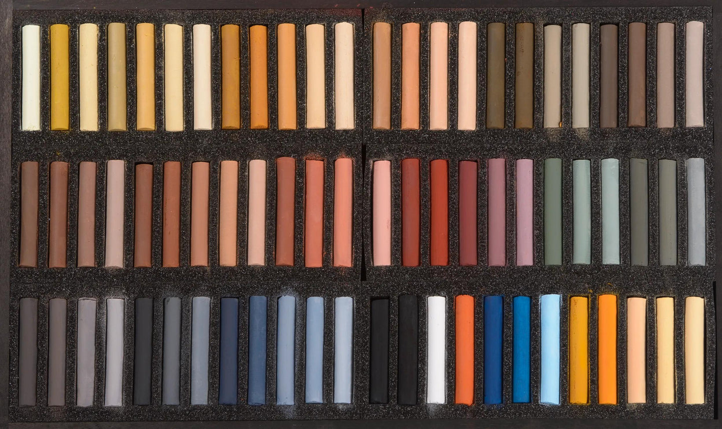 Box 72 Pastels - Animals