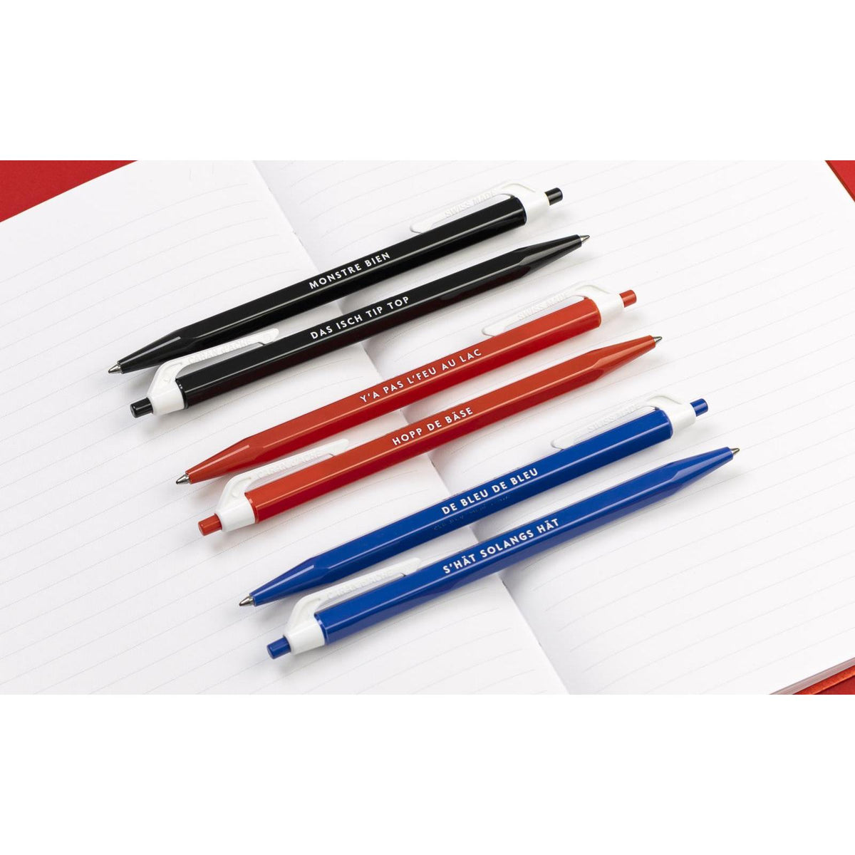 Portamatite con 30 Penne a Sfera 825 So Swiss
