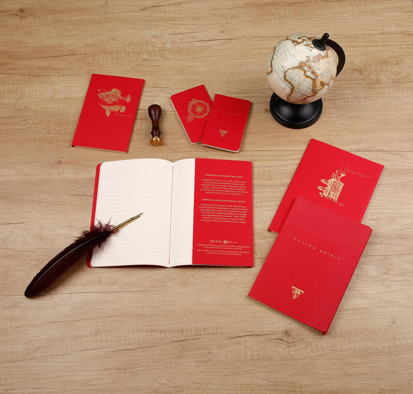 Spirito volante Red tessile sting notebook 7,5x12cm 48p foderato motivi avorio carta 90g - Rosso (Pacchetto x10)