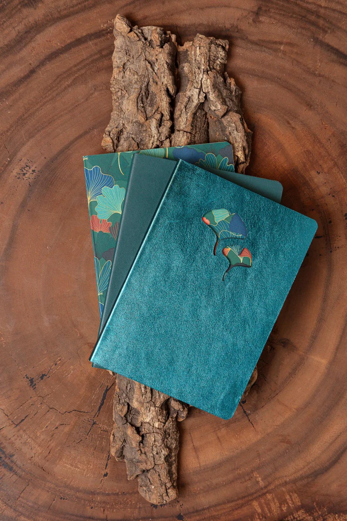 Ginkgo, Leder broached Notebook A5 14,8x21 cm, 144 Seiten, gefüttert, Arsch. (4er-Pack)