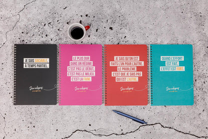 Jemedisais, A5 complete binder 14,8x21 cm, 148 pages, lined, matching. - Multicolor