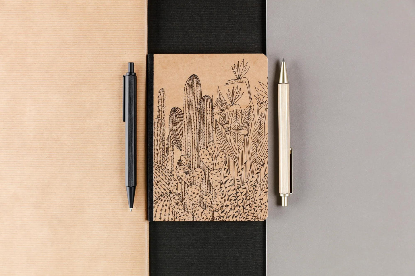 L'albero di ciliegio bianco, opuscolo flessibile Booklet A6 10,5x14,8 cm, 144 pagine, foderato, tonica posteriore, culo. (Pacchetto x4)