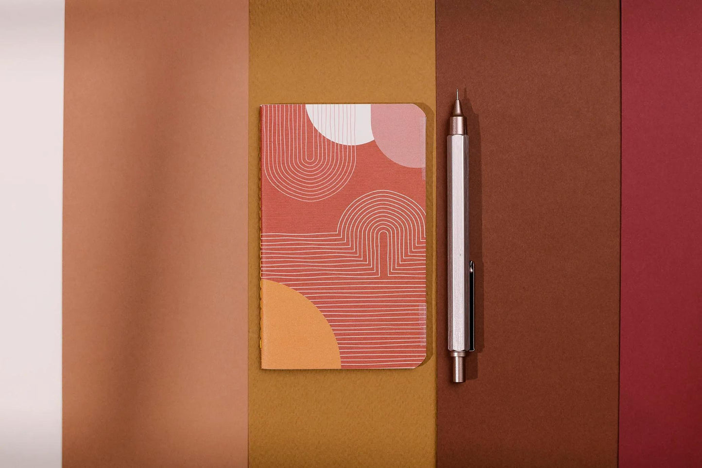 Terracotta, Sewn Notebook Faden 7,5x12 cm, 48 Seiten, glatt, arsch. (Paket x36)