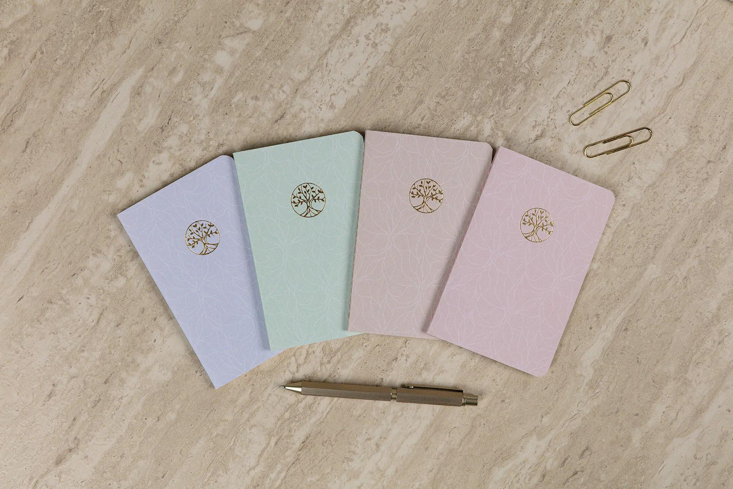 Ispirare, Sewn notebook 9x14cm, 96 pagine, pianura, culo (Pacchetto x8)