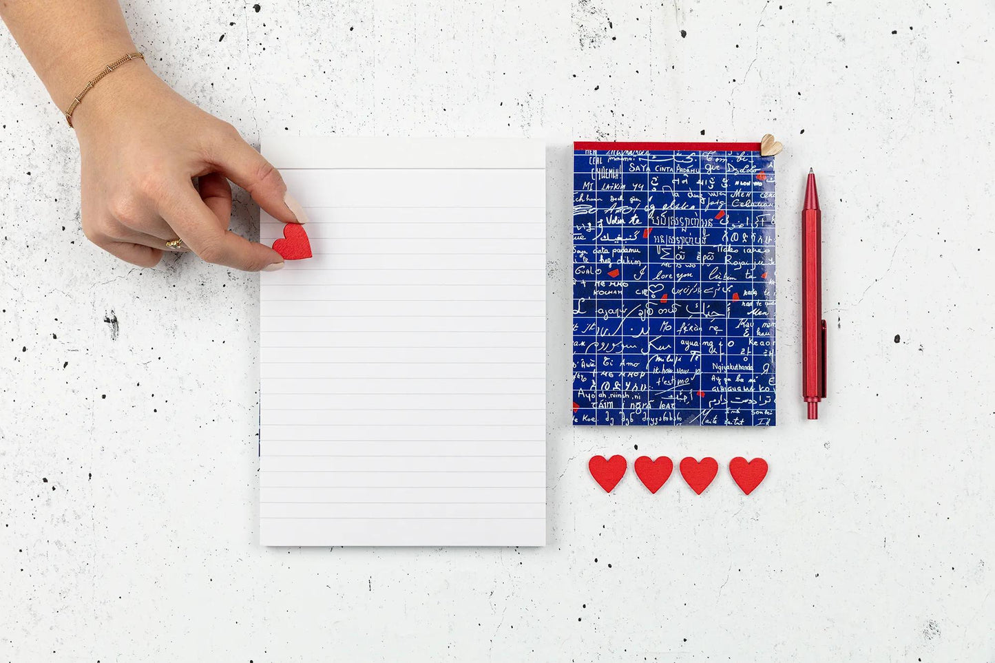 Il Muro del Ti amo, Intestazione blocco stella A5 14,8x21 cm, 70 fogli, foderato - Nuovo (Pacchetto x4)