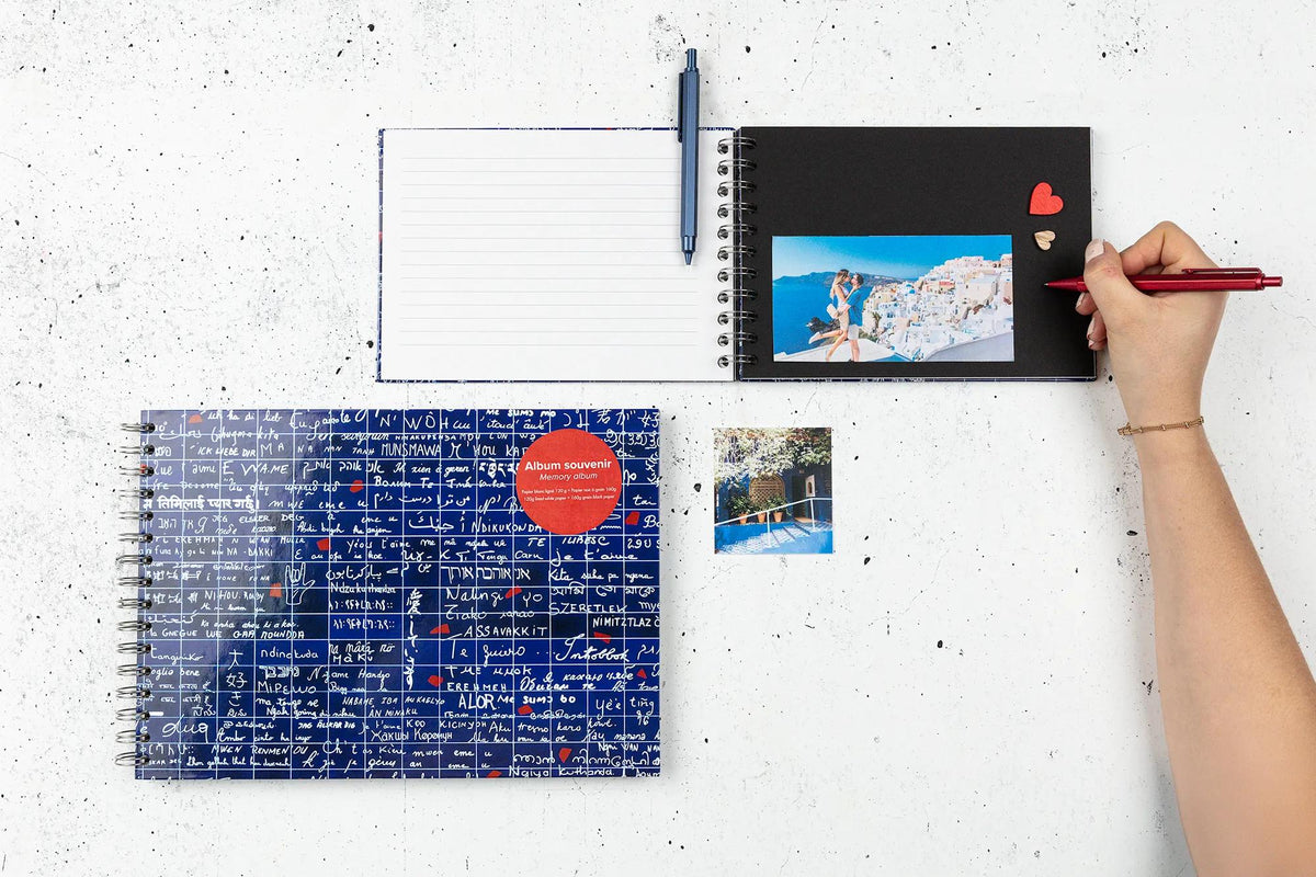 Le Mur des Je t'aime, Album souvenirs A5 14,8x21 cm 40 Blatt Linien + Uni - Neu (4er-Pack)