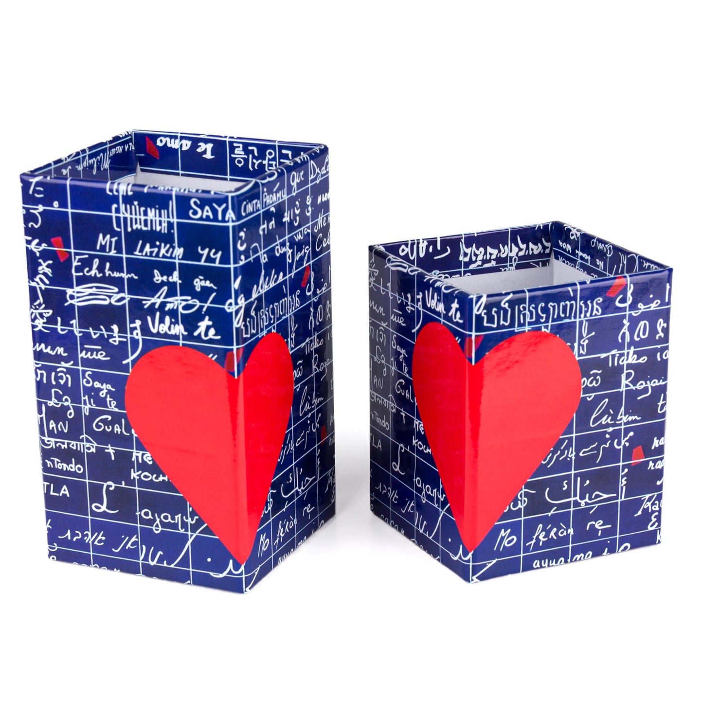 Die Mauer von I Love You, Set von 2 mittelmagnetischen Bleistiftgläsern 6x6x11 cm und klein 6x6x8 cm - Neu (Paket x4)