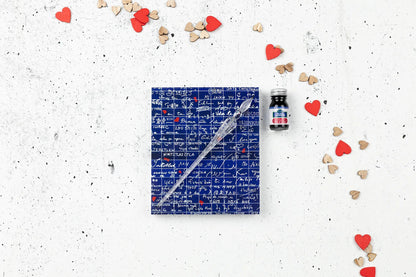 The Wall of I love you, Calligraphy set 21x21 cm containing a glass feather, a bottle of ink Rue de la Verrerie 10ml Jacques Herbin, a block of 60 sheets of white paper 185g - New