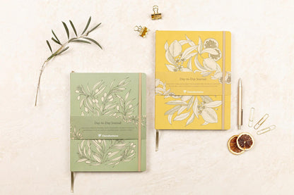 Jardin des Sens, DaytoDay Journal 19x25 cm, 192 Seiten, Dowry, Bauchtasche auf der Rückseite, Marker, elastischer Verschluss, Arsch. - Neu (4er-Pack)