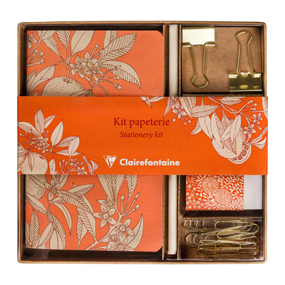 Garten der Sens, Kit von Schreibwaren mit einem Notebook 11x17 cm 64 Seiten Linien, ein Bleistift aus Papier, 2 Doppelclips, 10 Posaunen und ein Gummi - Neu (3er-Pack)