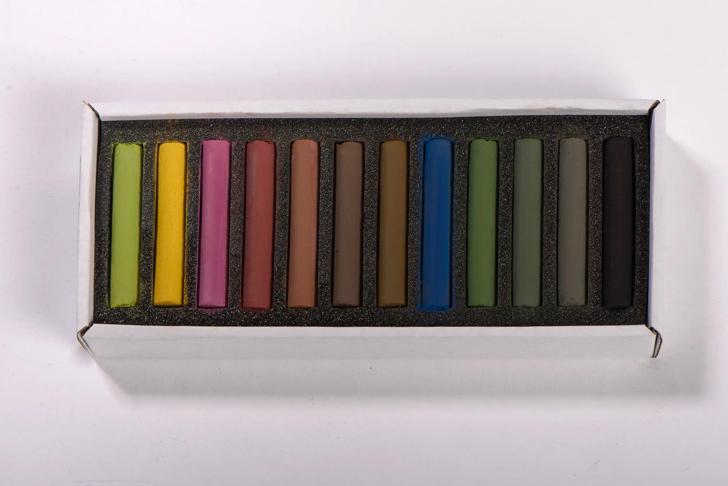 Case 12 Pastels - Dark