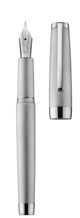 Precious metal pen, brushed palladium body and polished palladium attributes, feather M