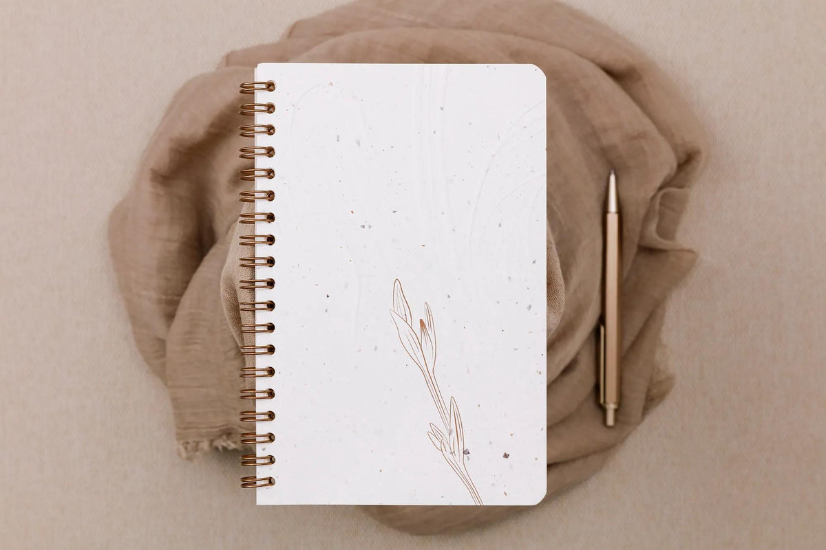 Tulip paper, Complete binder book 11x17 cm, 100 pages, dots