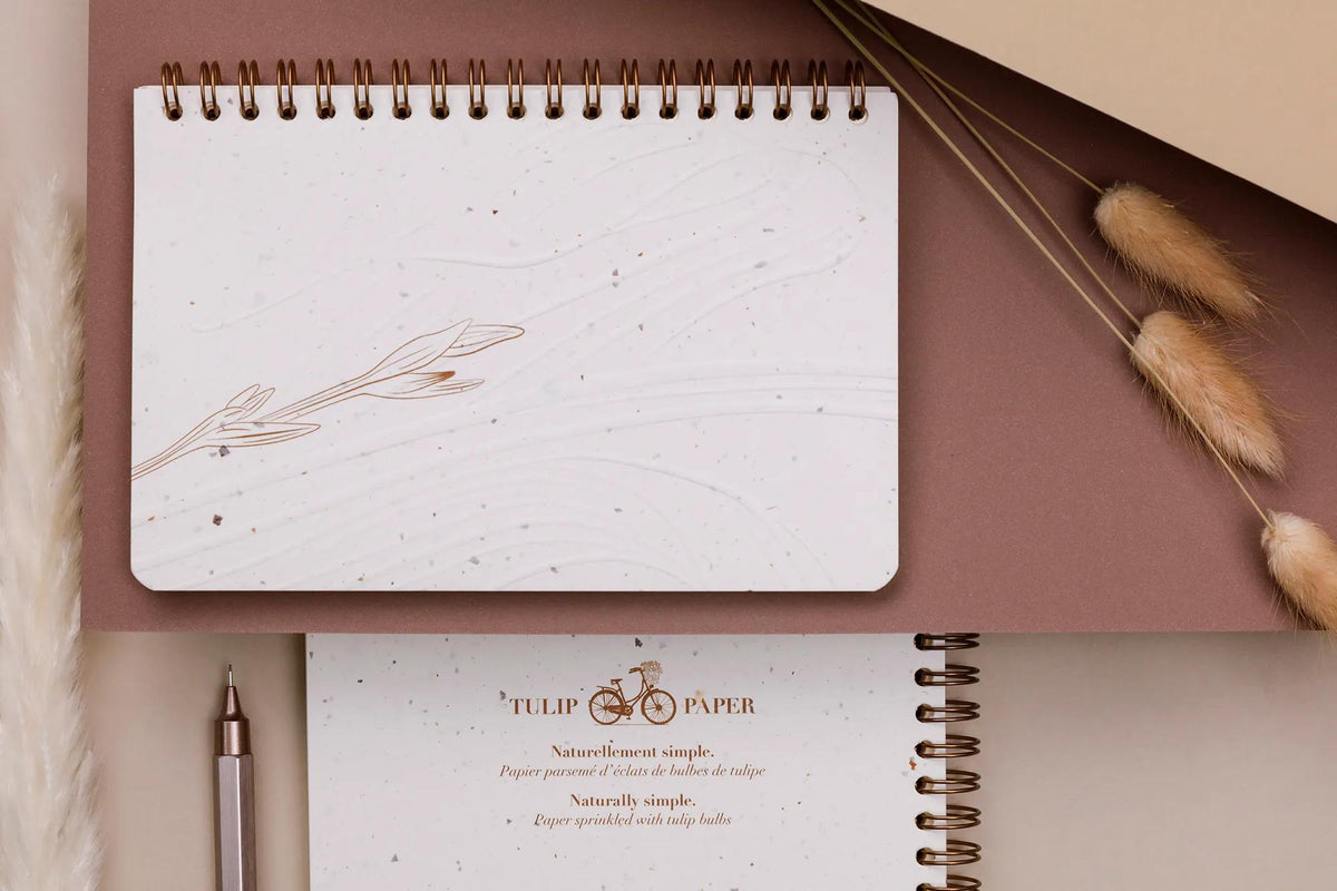 Tulip paper, Complete binder book 11x17 cm, 100 pages, dots