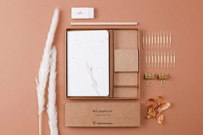 Tulip paper, Kit of stationery containing a notebook 11x17 cm 64 pages lines, a pencil of paper, 2 double clips, 10 trombones and a gum