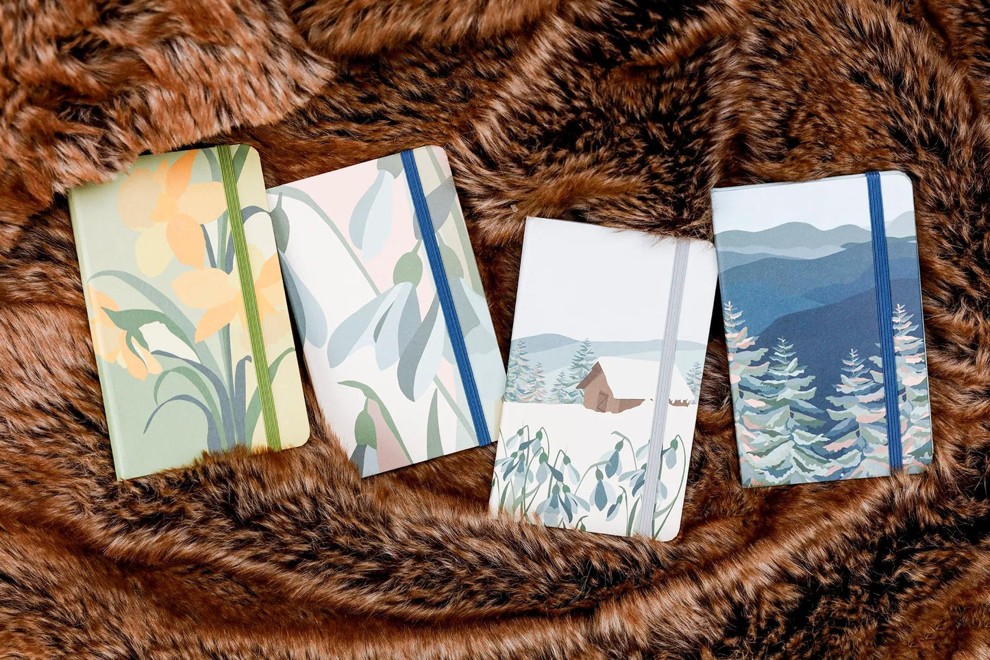 La Vie en Vosges, La Vie en Vosges, Carnet remarquée rigide A6 10,5x14,8 cm, 96 pages, plain, elastic closure, ass. (Pack x4)
