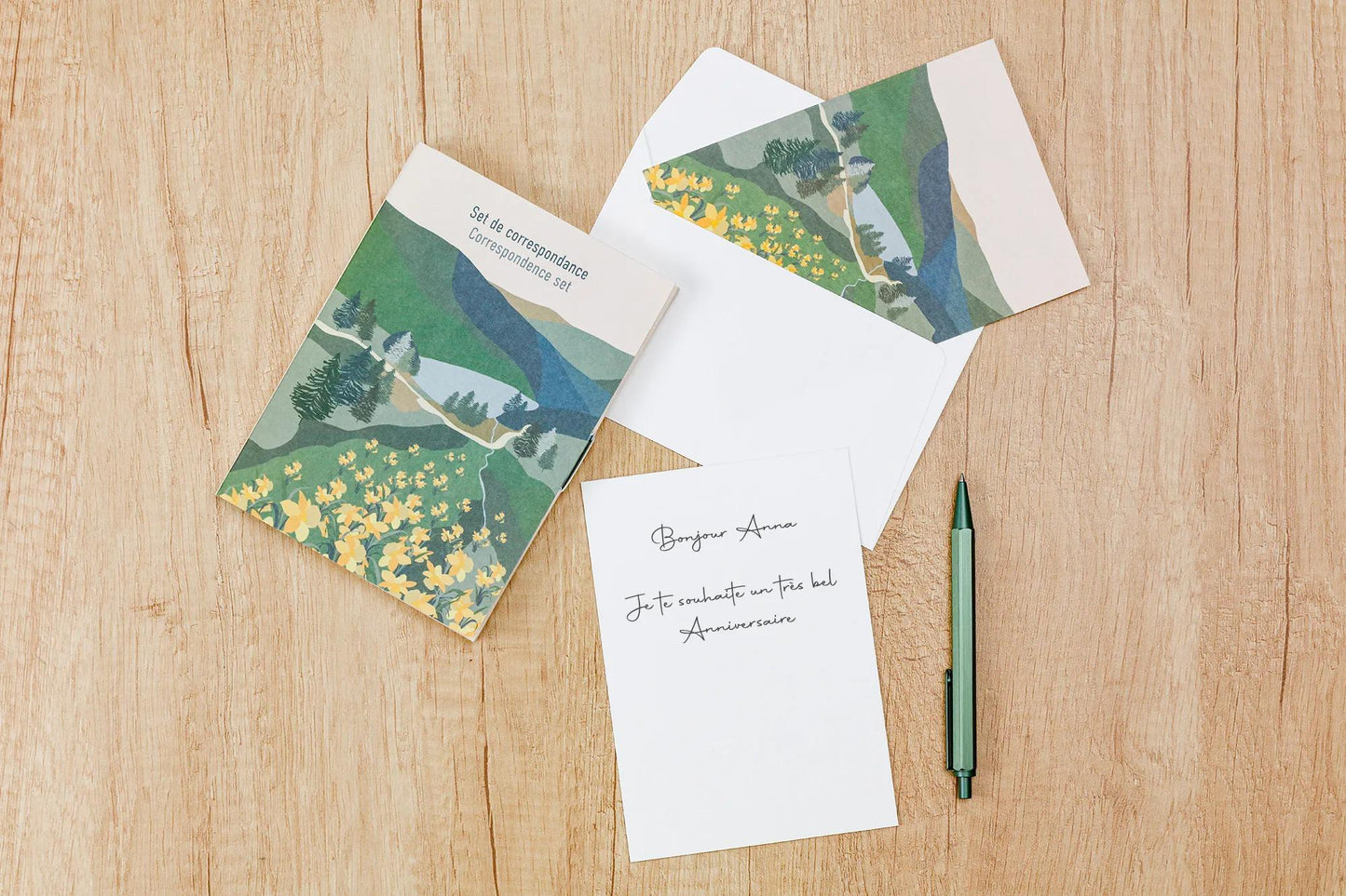 La Vie en Vosges, Matching set 12x16.5 cm containing 8 single cards assorted 11x15.5 cm and 8 envelopes Pollen C6 natural white (Pack x5)