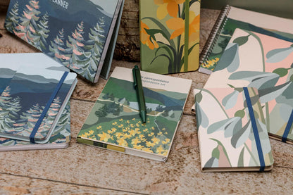 La Vie en Vosges, Matching Set 12x16.5 cm mit 8 Einzelkarten sortiert 11x15.5 cm und 8 Umschläge Pollen C6 naturweiß (5er-Pack)