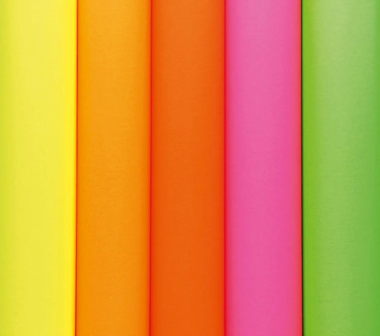 FLUO AFFICHE PAPER, Confezione da 25 fogli 90g/m2 in formato 60x80cm - Assortimento