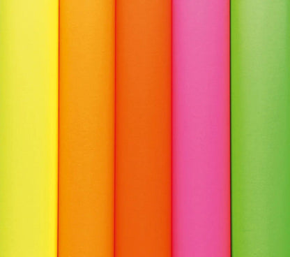 PAPIER AFFICHE FLUO, Paquet de 25 feuilles 90g/m² au format 60x80cm - Assortiment
