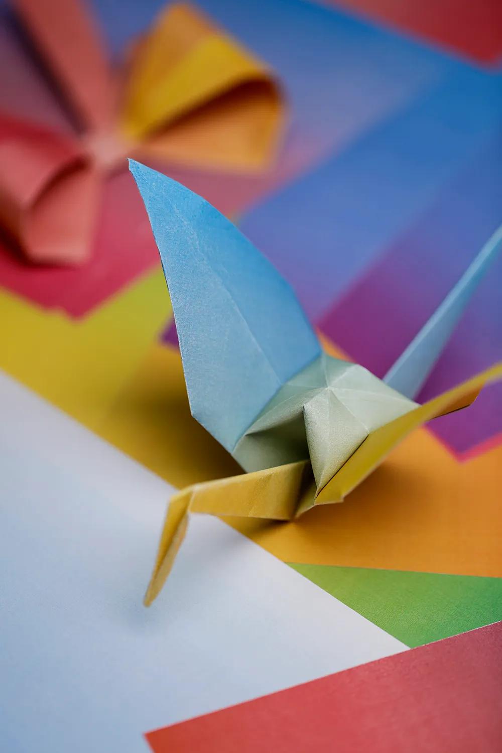 ORIGAMI, Confezione da 100 fogli 70g/m2 in formato 20x20cm - Multicolor (Pacchetto x5)
