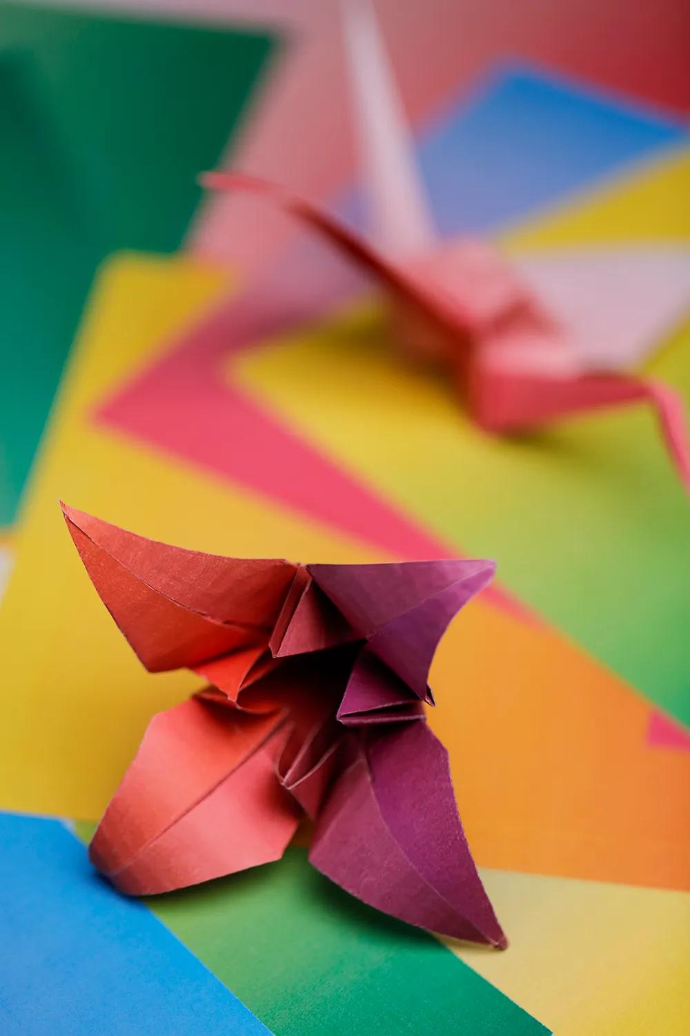 ORIGAMI, Confezione da 100 fogli 70g/m2 in formato 20x20cm - Multicolor (Pacchetto x5)
