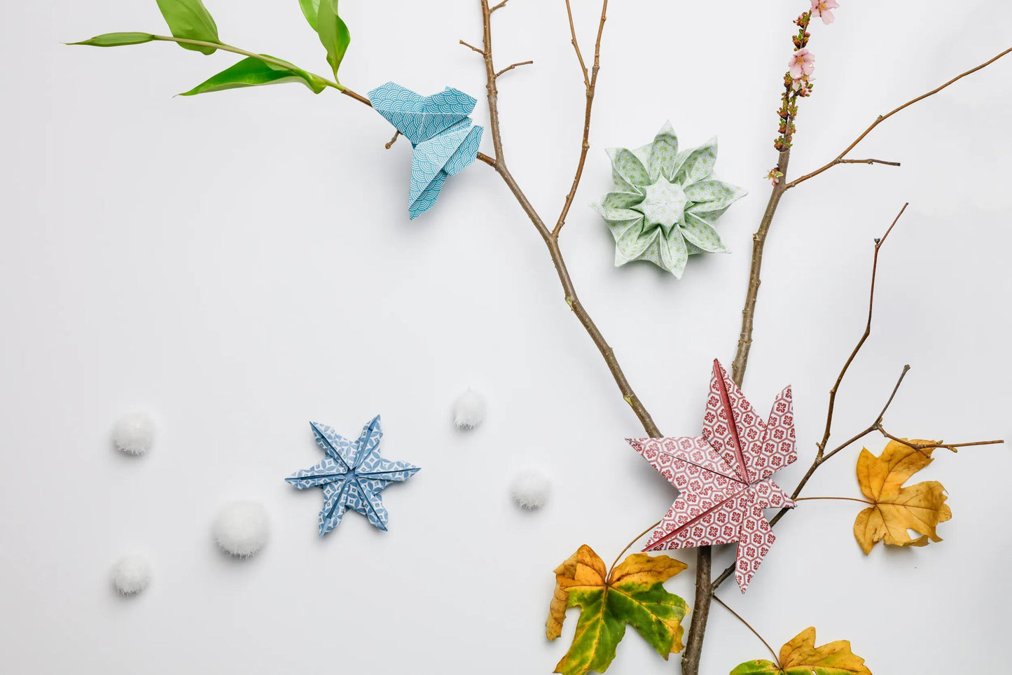 ORIGAMI, 60 Blattbeutel 70g/m2 im 15x15cm Format - Winter - Mehrfarbig (Paket x5)