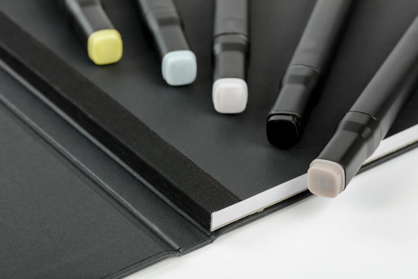 Doppelseitiges Layout Notebook flache Öffnung 25F A4 220g - Schwarz (Paket x2)