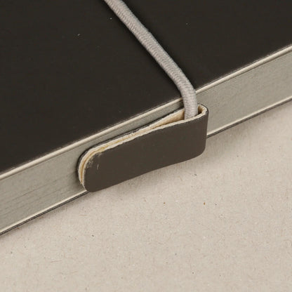 PaintON Grey notebook sewn 32F 14x14cm 250g - Grey (in bundle 2)