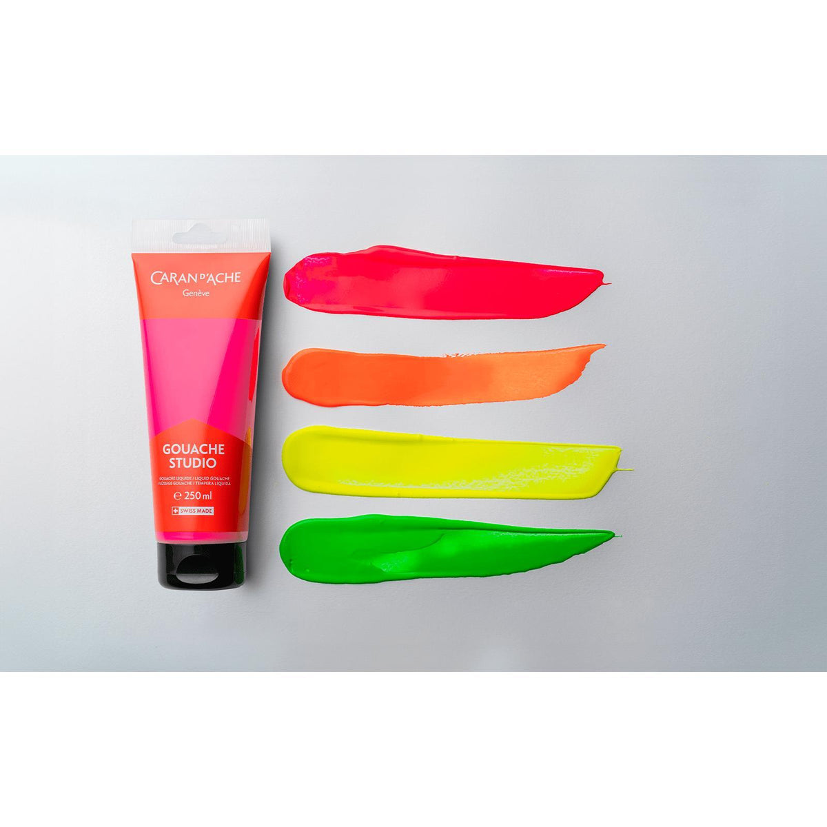 Tube 250 ml Gouache Studio Vert jaune fluo