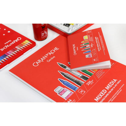 Cartes postales à Colorier MULTI-TECHNIQUES