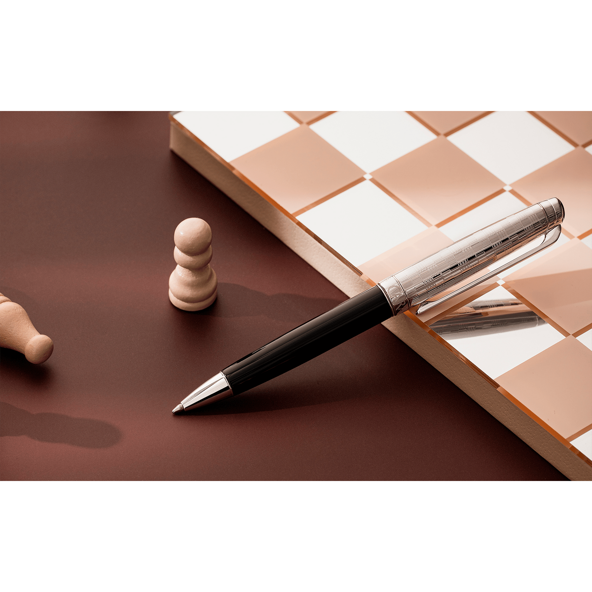 Set Penna a Sfera Léman™ Damier e Custodia in Pelle Nera