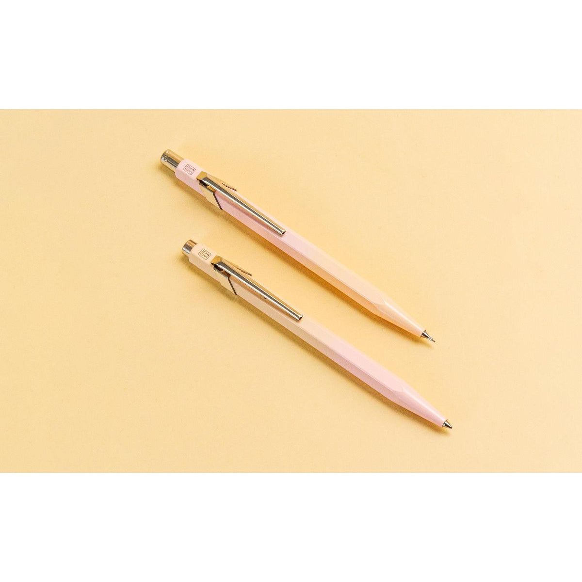 Set Penna a Sfera & Portamine 849™ Horizon Rosa Pastello & Giallo Pastello (0,5 mm)
